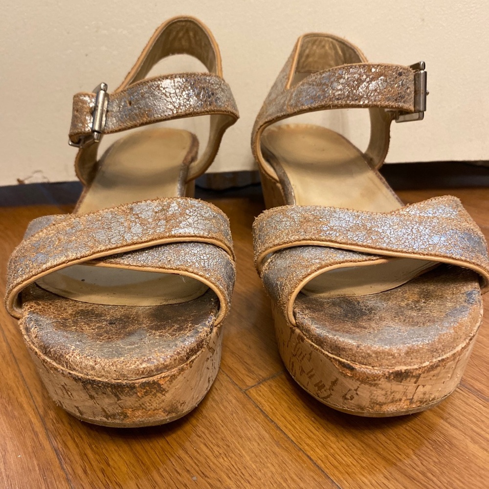 Stuart Weitzman Playdate 7.5 Crackled Sliver Wedge Sandals